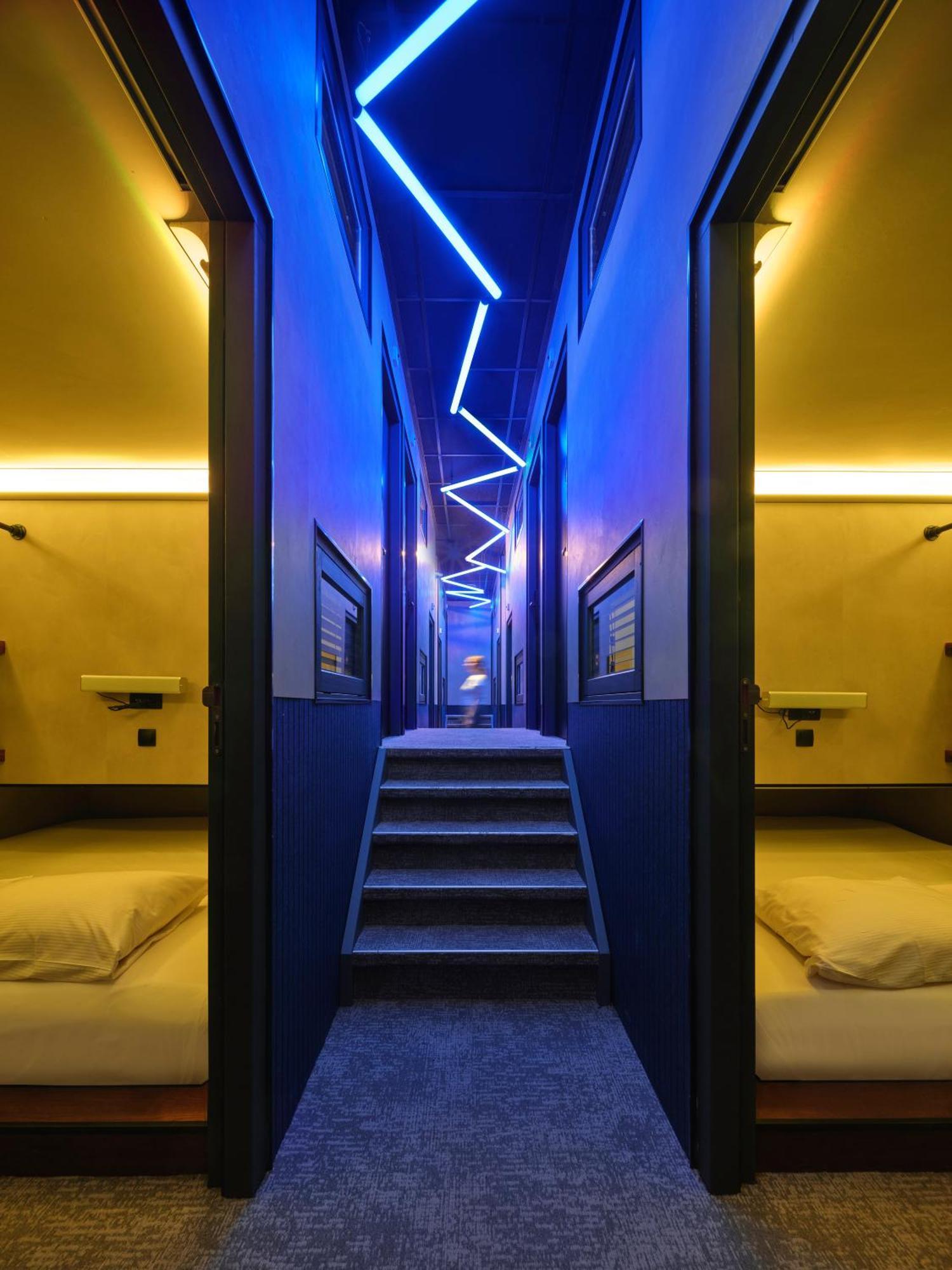 Hotel cápsula The Hyve Capsule Ámsterdam